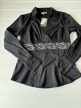 Ann Taylor LOFT Embroidered Floral Faux Wrap Blouse Top Shirt Black 6 NEW